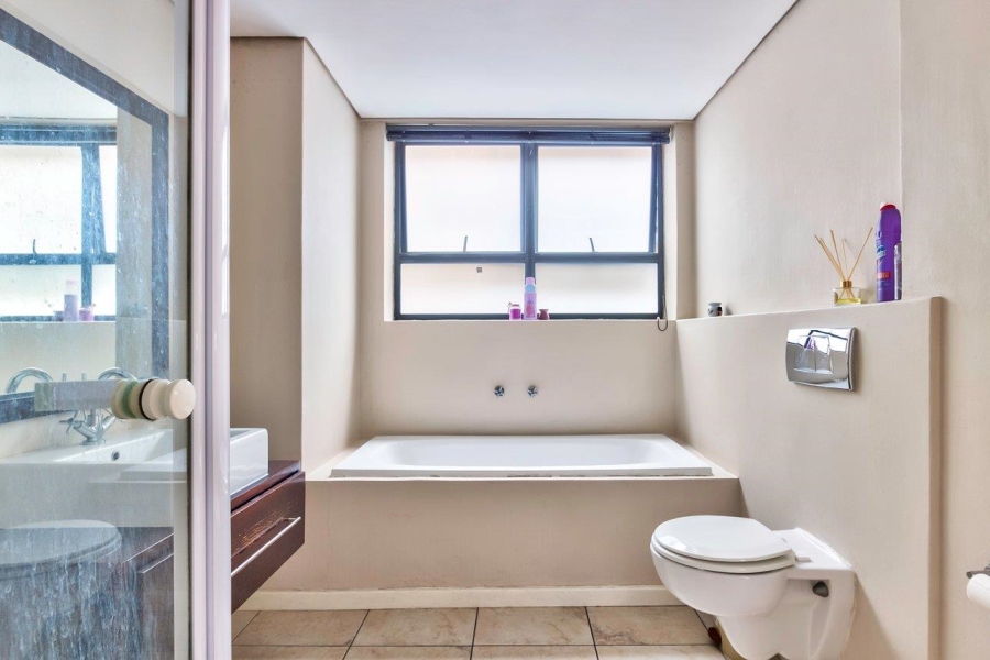 1 Bedroom Property for Sale in Cape Town City Centre Western Cape